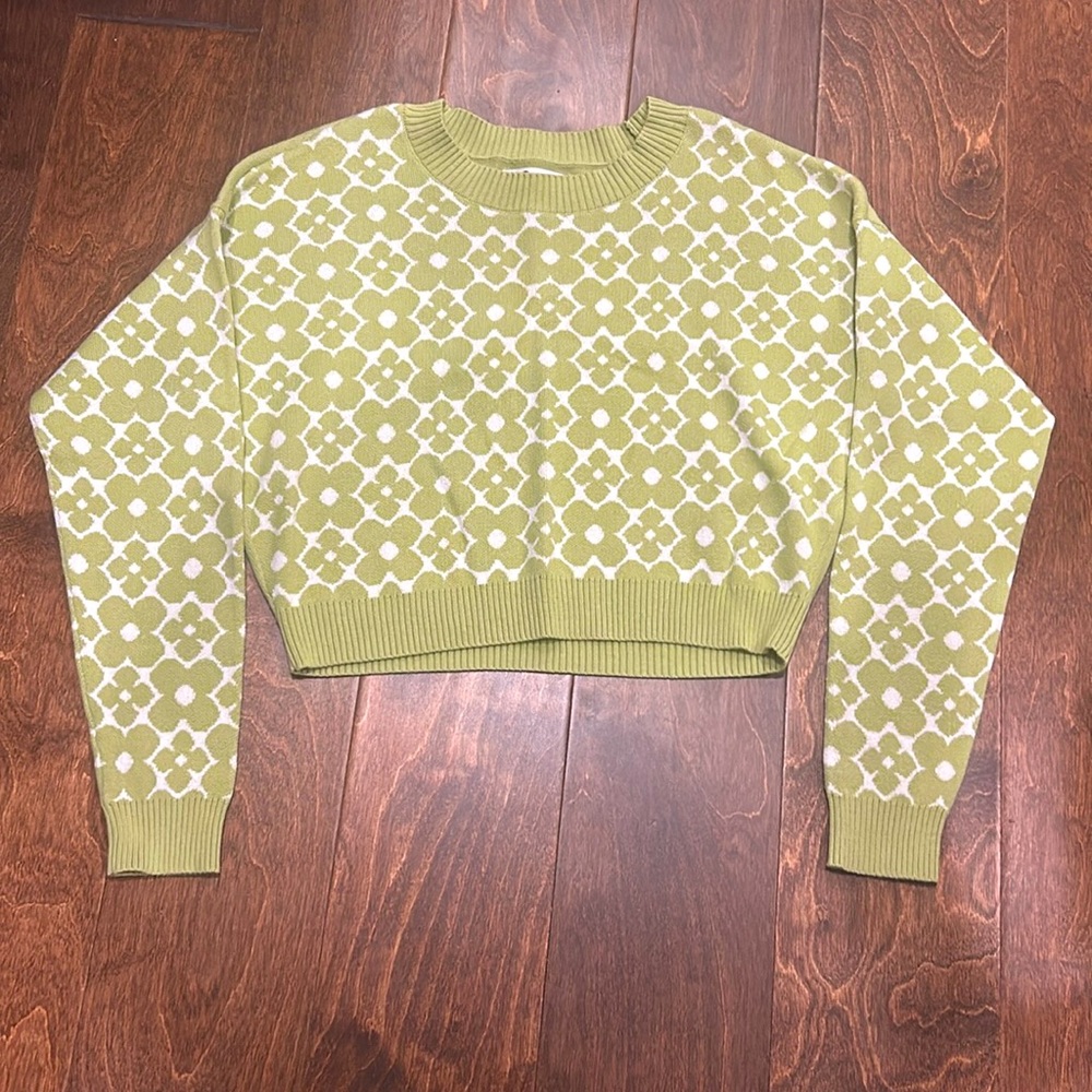 Hollister green floral cropped sweater size S